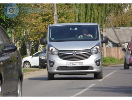 н034рс32, Opel Vivaro