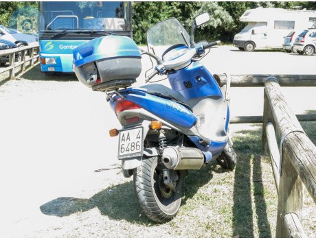 AA 46486, Aprilia Leonardo