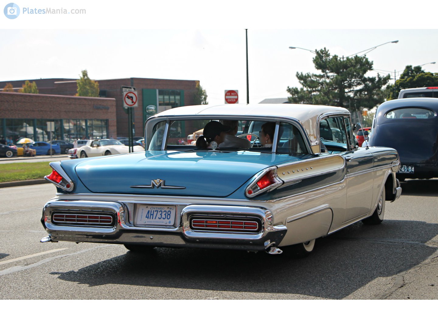 4H7338, Mercury Montclair 2nd gen 1957 2-door Hardtop (63B), 1956–1957