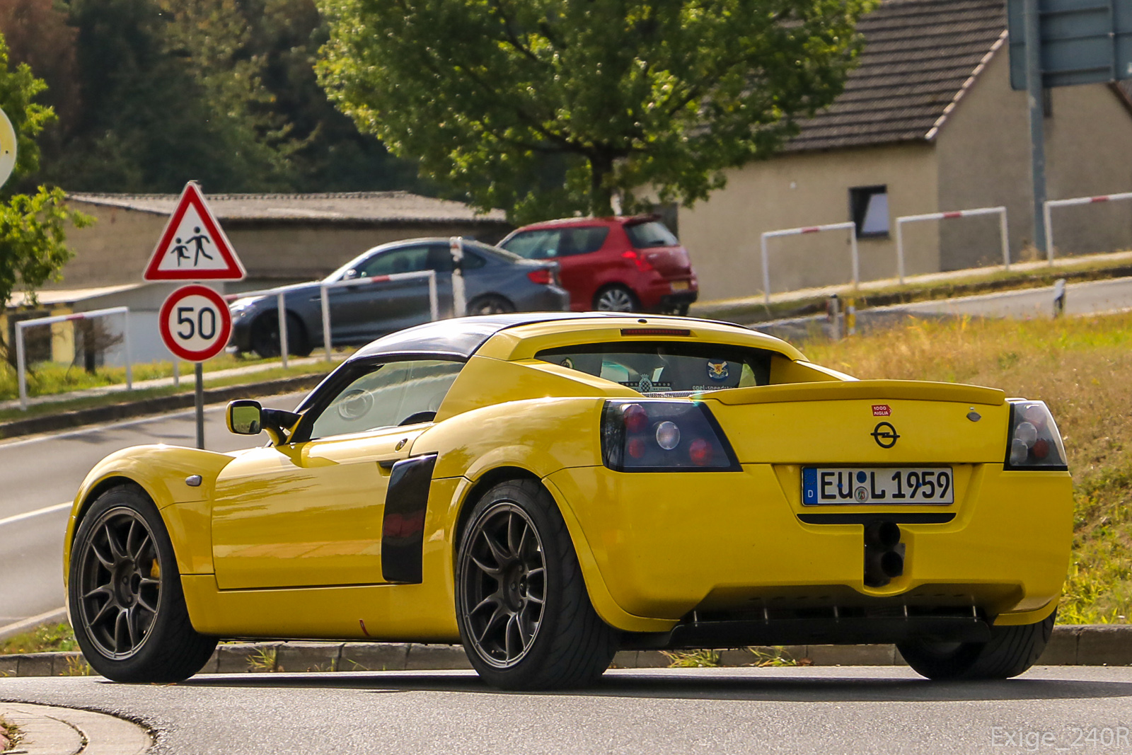 EU L 1959, Opel Speedster 1st gen (E01), 2000–2005