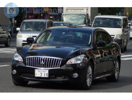 品川 364 も 310, Mitsubishi Dignity