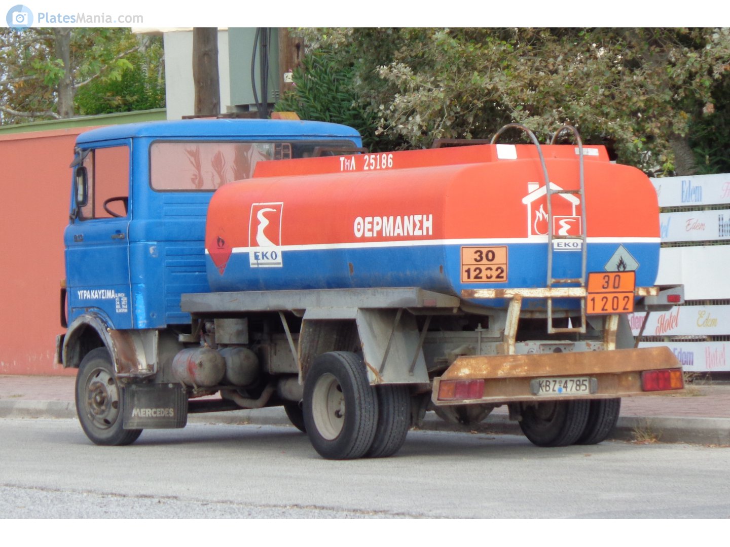 KBZ-4785, Mercedes-Benz LP-Series 