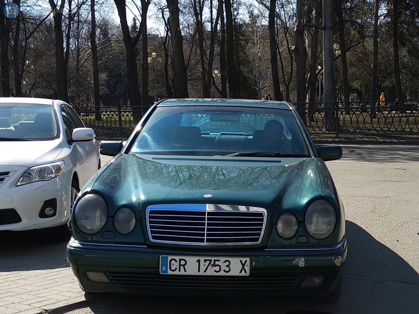 CR 1753 X, Mercedes-Benz E-Klasse 2nd gen Sedan (W210), 1995­–2002