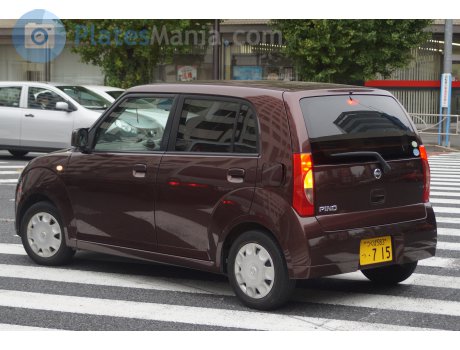 つくば 583 つ 715, Nissan Pino