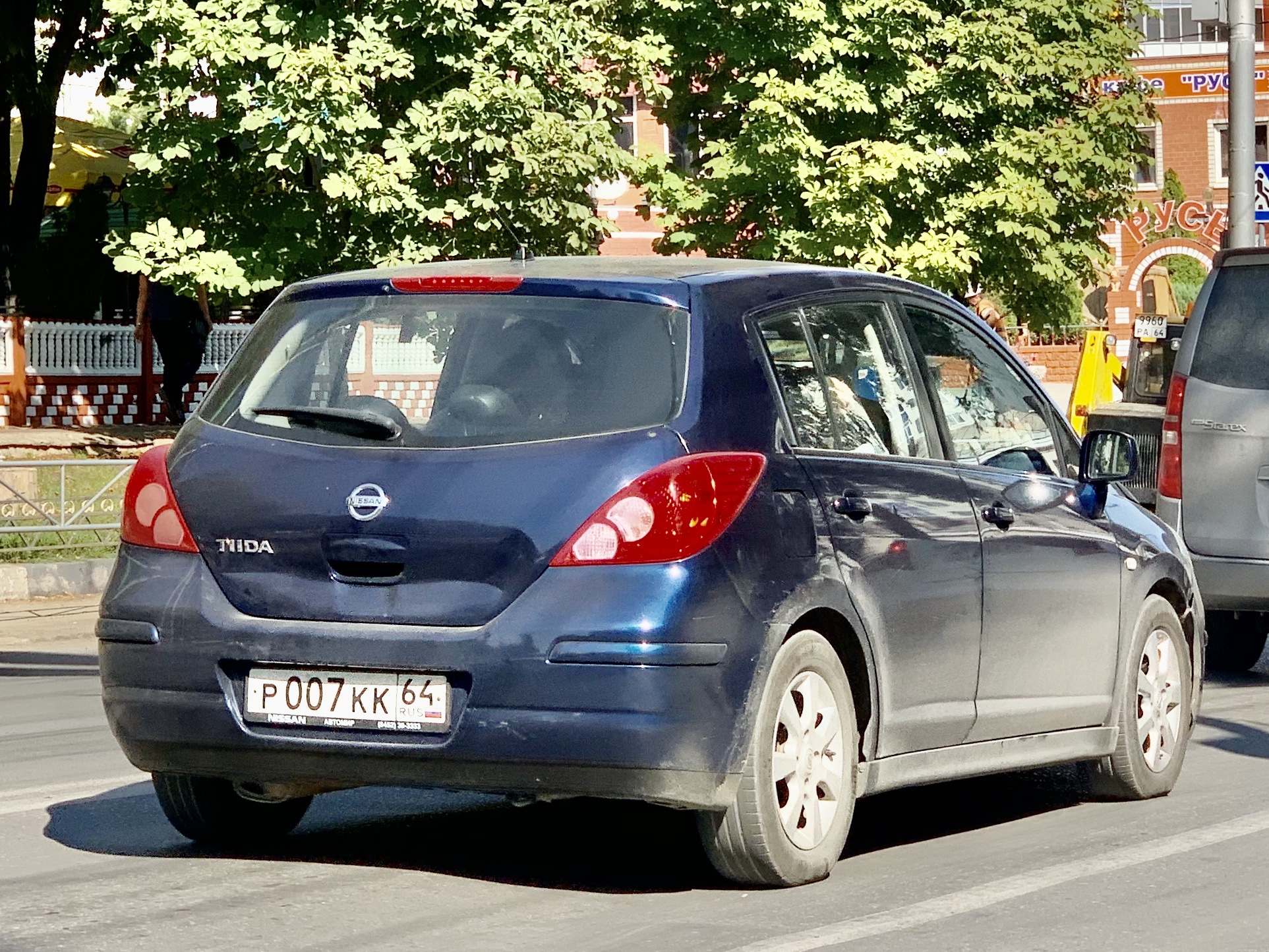 р 007 кк 64, Nissan Tiida 