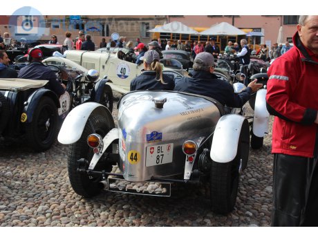 BL 87, Alvis Firefly