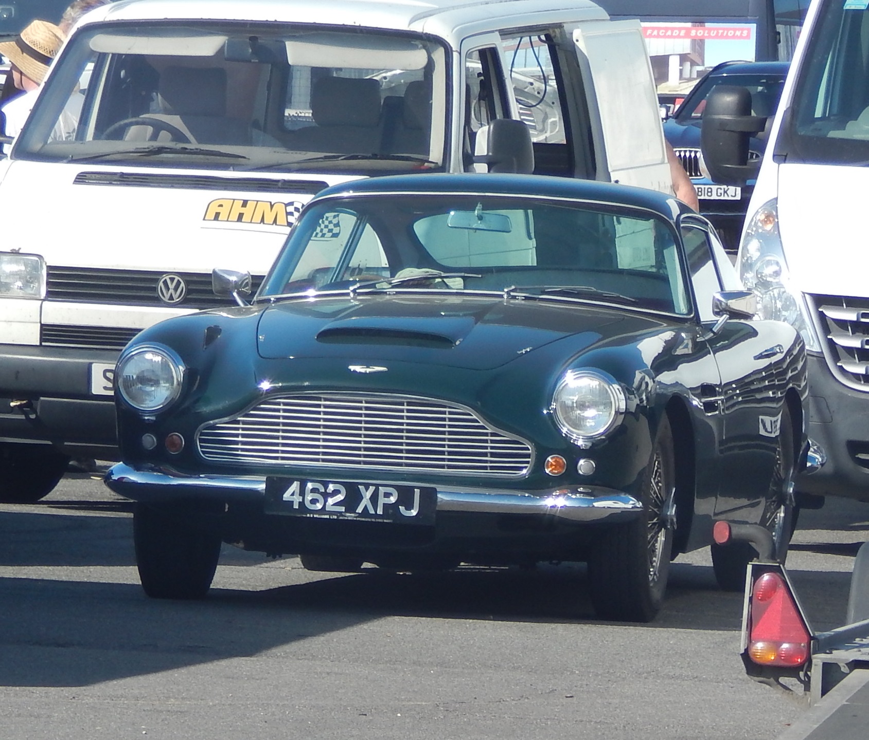 462XPJ, Aston Martin DB4 