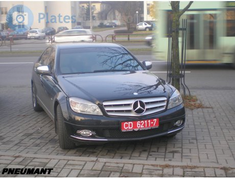 CD 6211-7, Mercedes-Benz C-Klasse