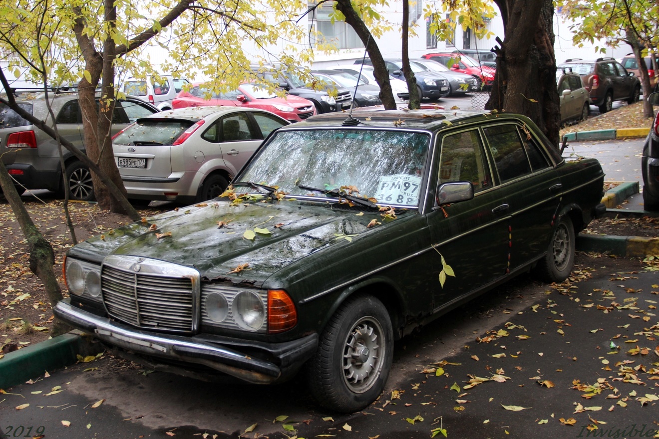 рм 3688 97, Mercedes-Benz E-Klasse 200–300 Sedan (W123), 1975­–1986