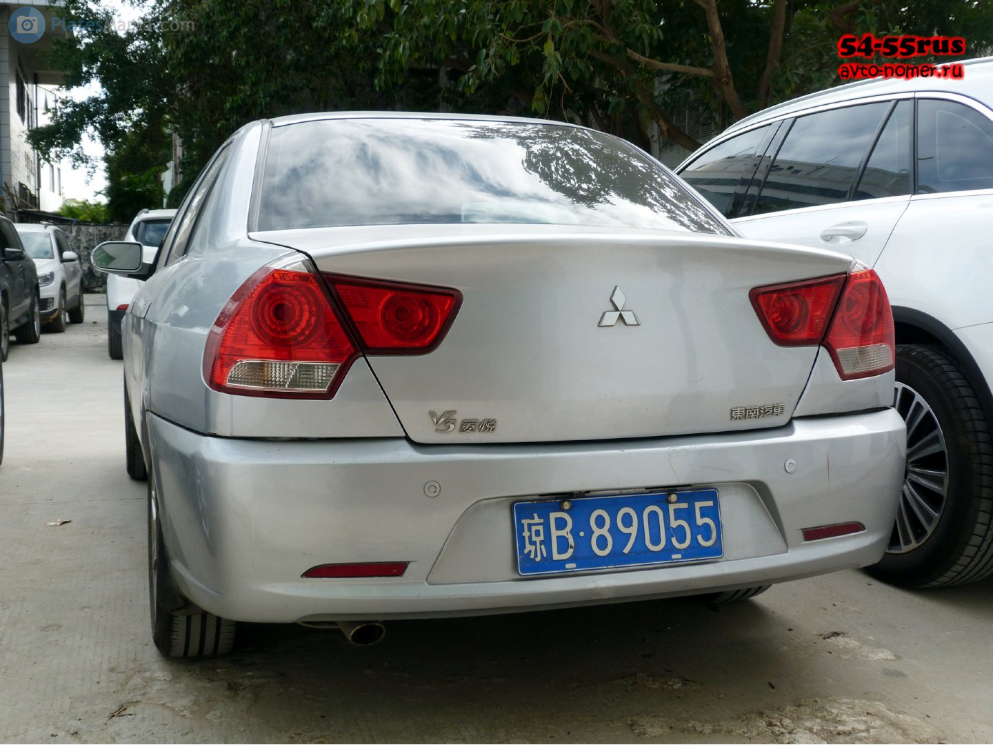 琼B·89055, Soueast V3 