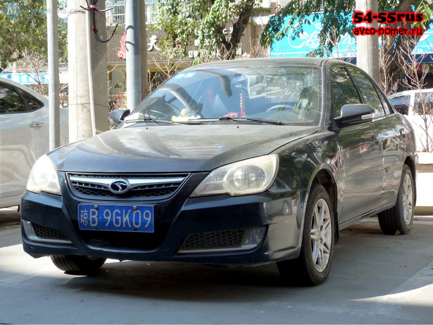 琼B·9GK09, Soueast V3 