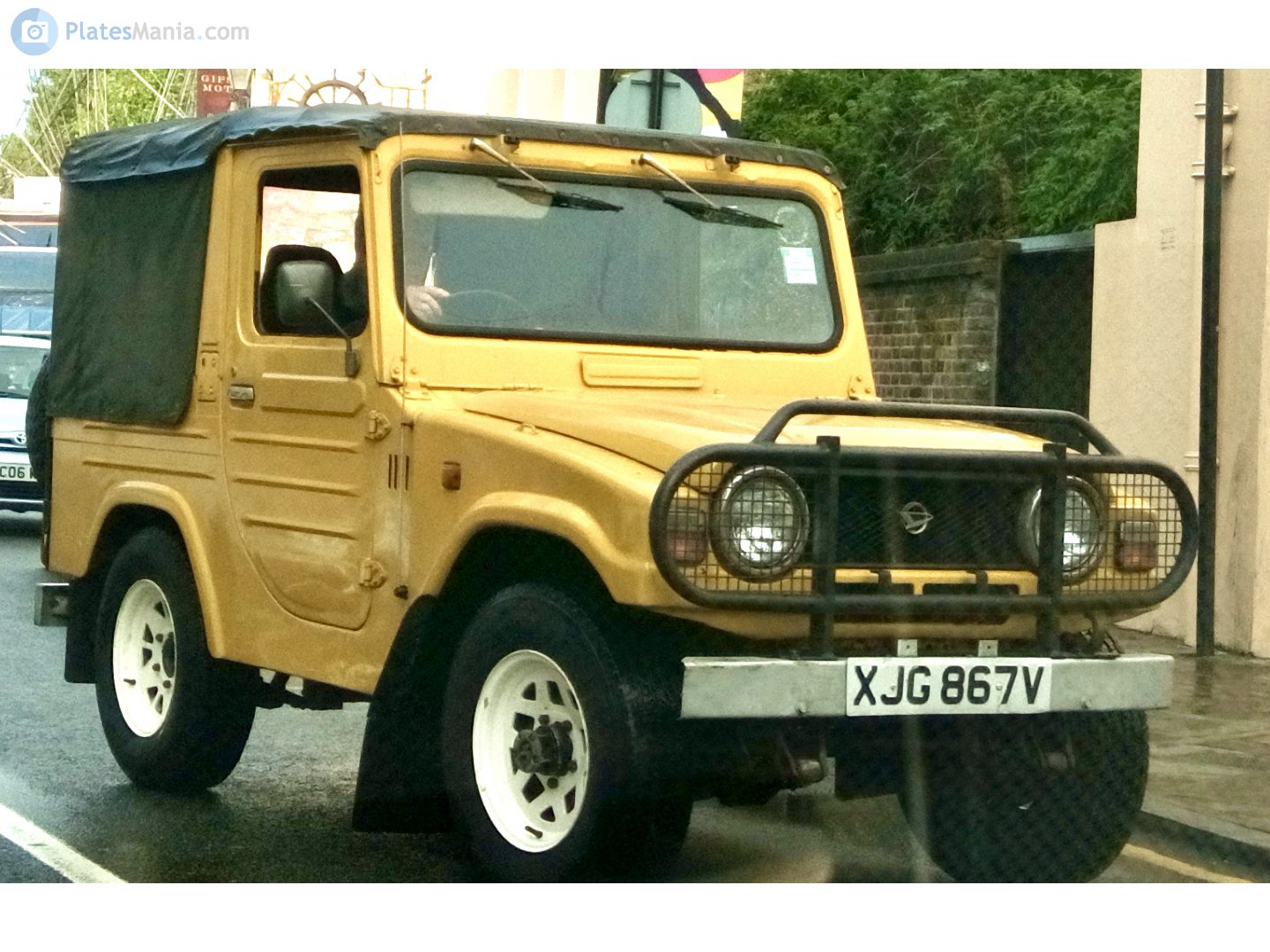 XJG867V, Daihatsu Taft 1st gen (F10), 1974–1984