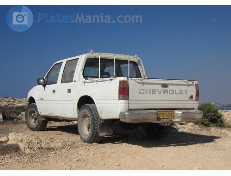 YR 143, Chevrolet LUV