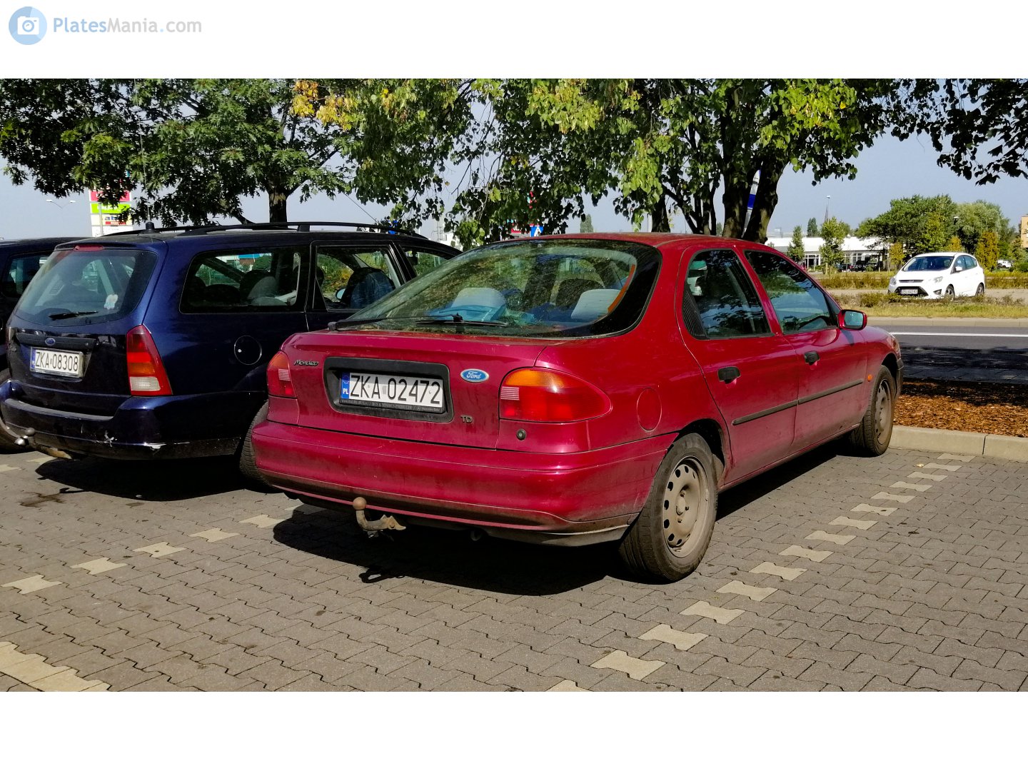 ZKA 02472, Ford Mondeo 1st gen Sedan/Liftback (Mk1; CDW27), 1993–1996