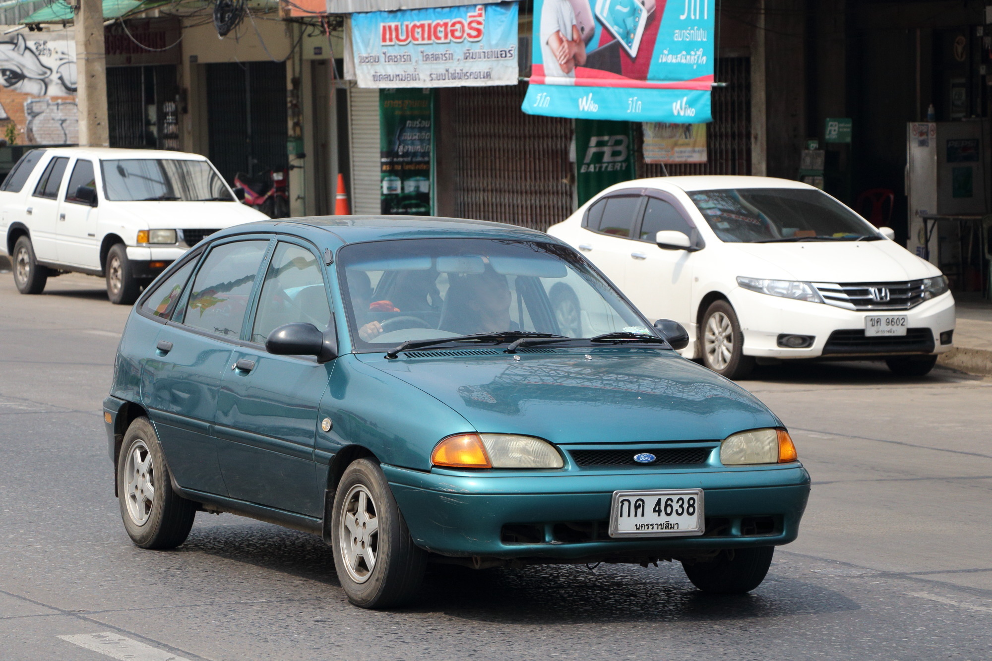 กค 4638, Ford Aspire 1st gen 5-door Hatch (BT57), 1993–1996