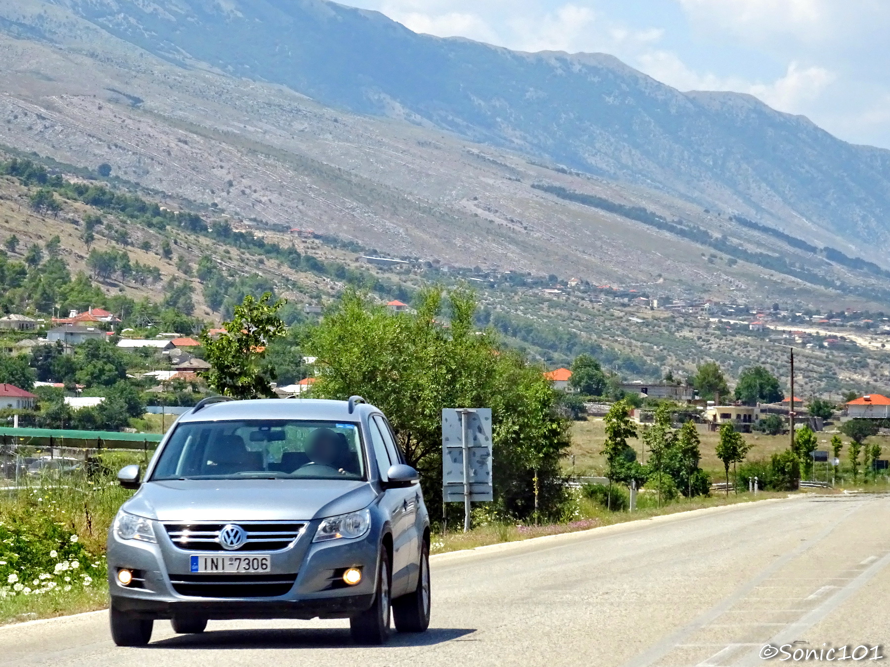 INI-7306, Volkswagen Tiguan 