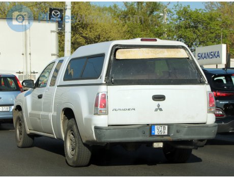 UTB-059, Mitsubishi Raider