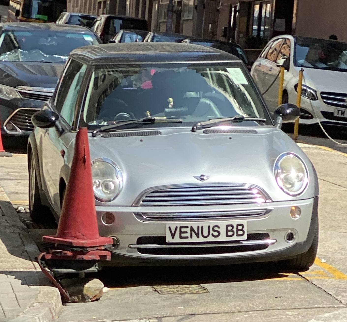 VENUS BB, MINI Hatch 1st gen (R50/R53), 2000–2006