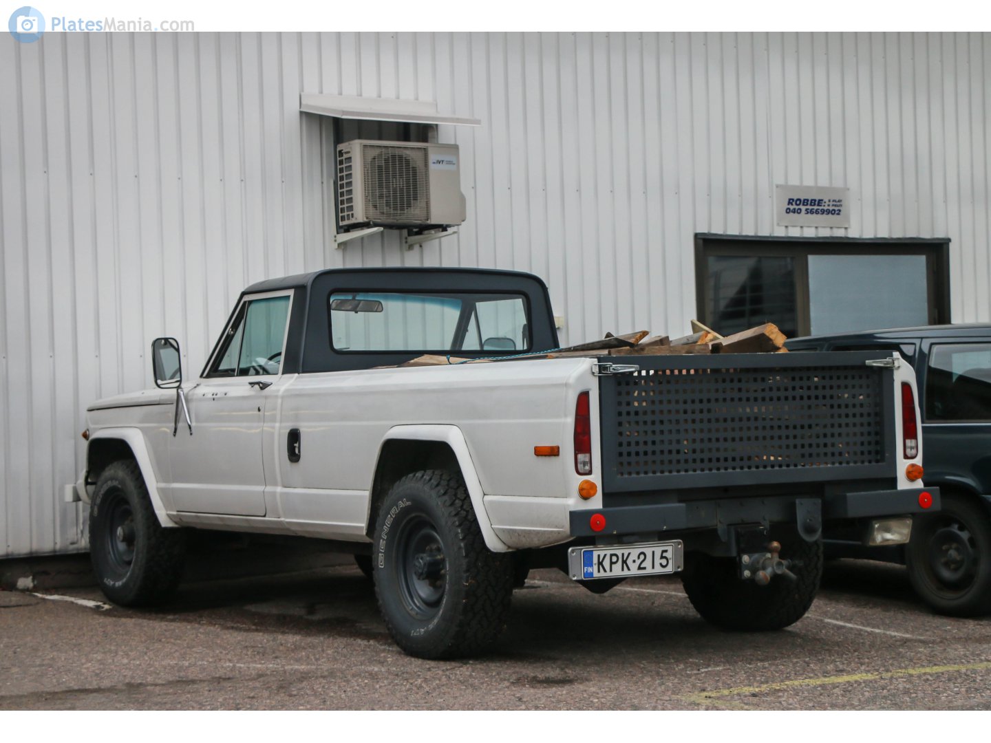 KPK-215, Jeep J-Series J10/J20, 1974–1987