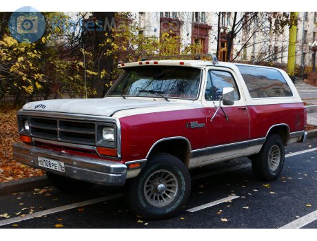 о108ре76, Dodge Ramcharger