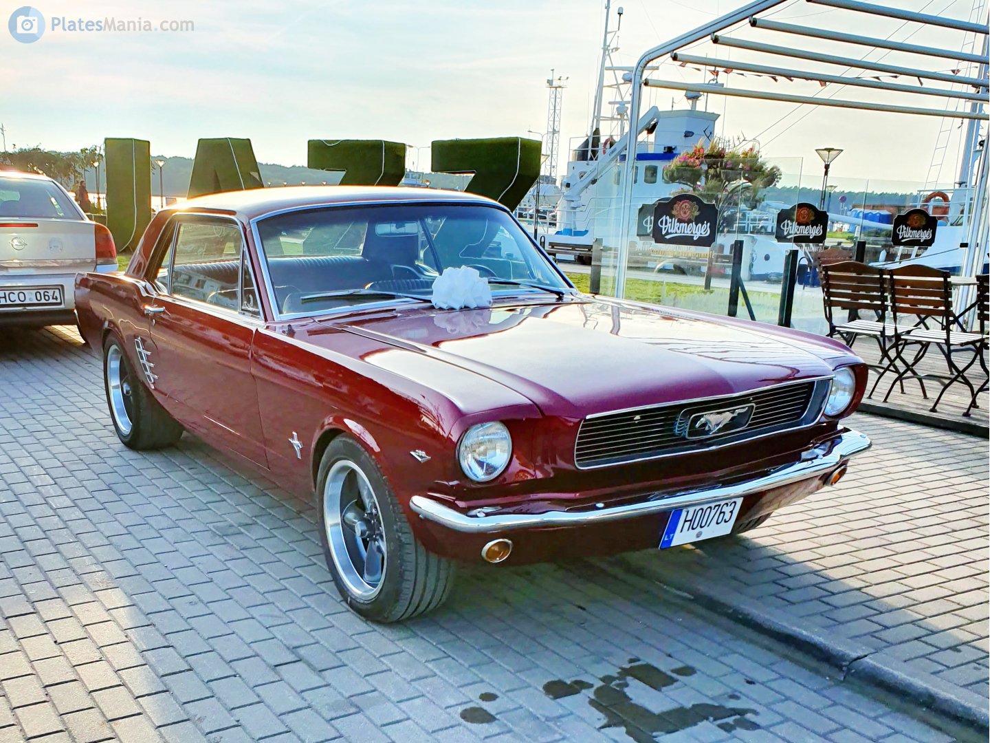 H00763, Ford Mustang 1st gen 2-door Hardtop Coupé (65), 1964–1970