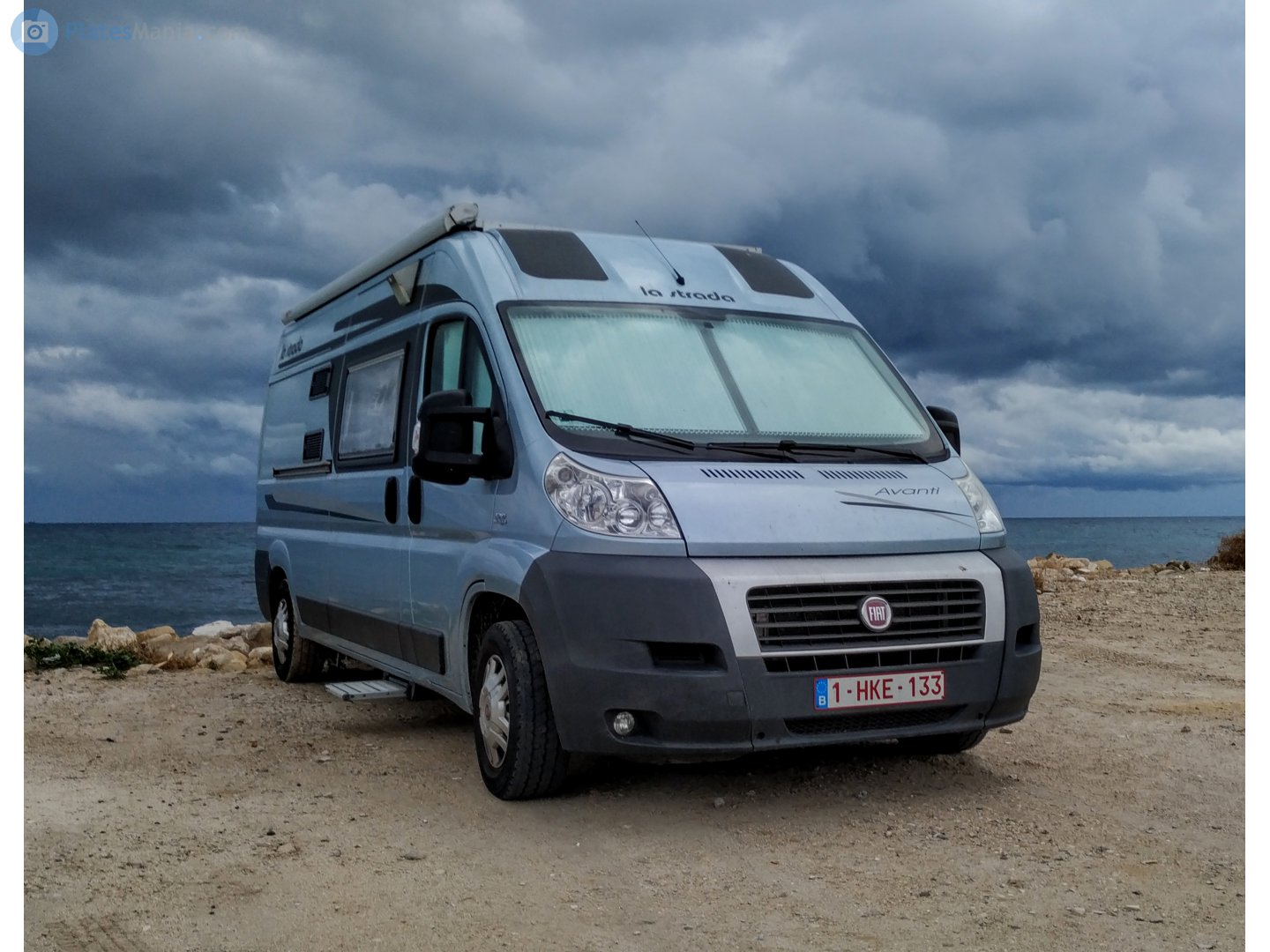 1-HKE-133, La Strada Avanti 