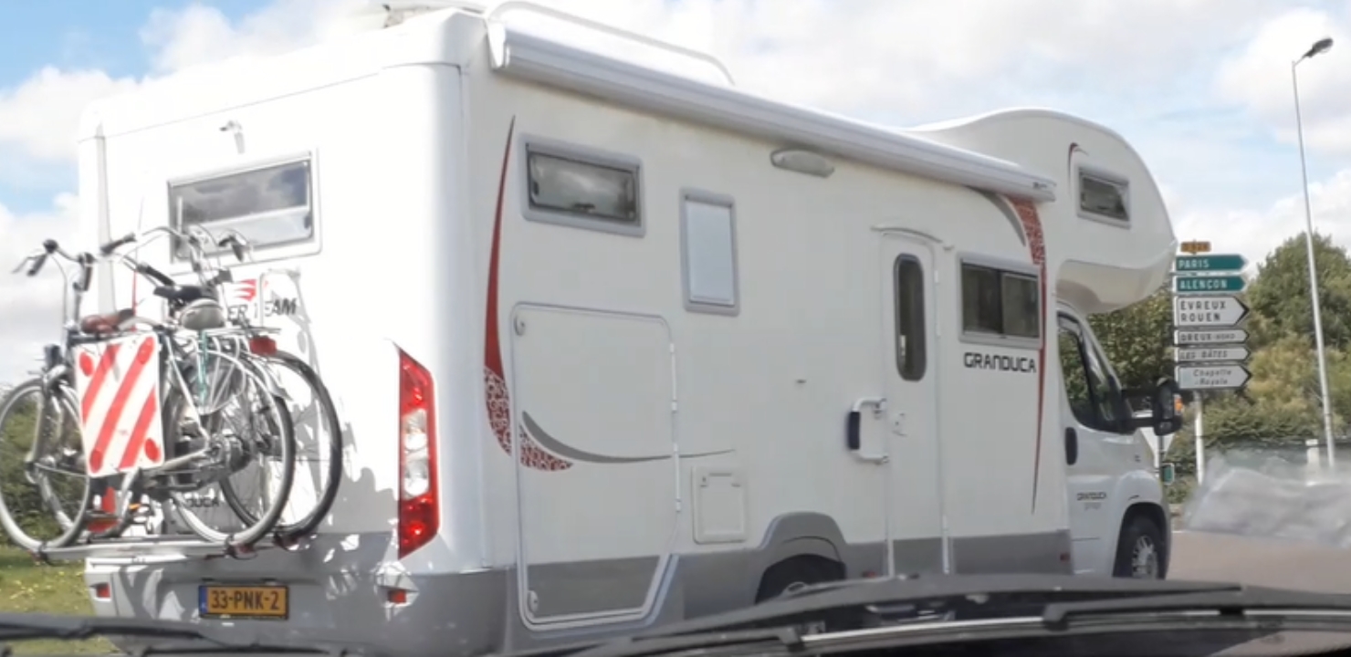 33-PNK-2, Roller Team Granduca 