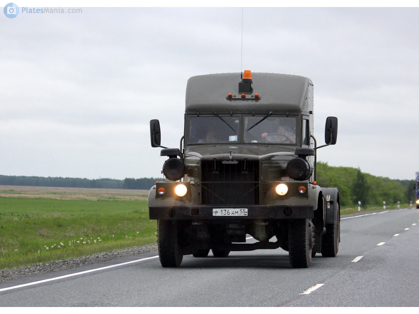 р 136 ам 55, KrAZ 257 