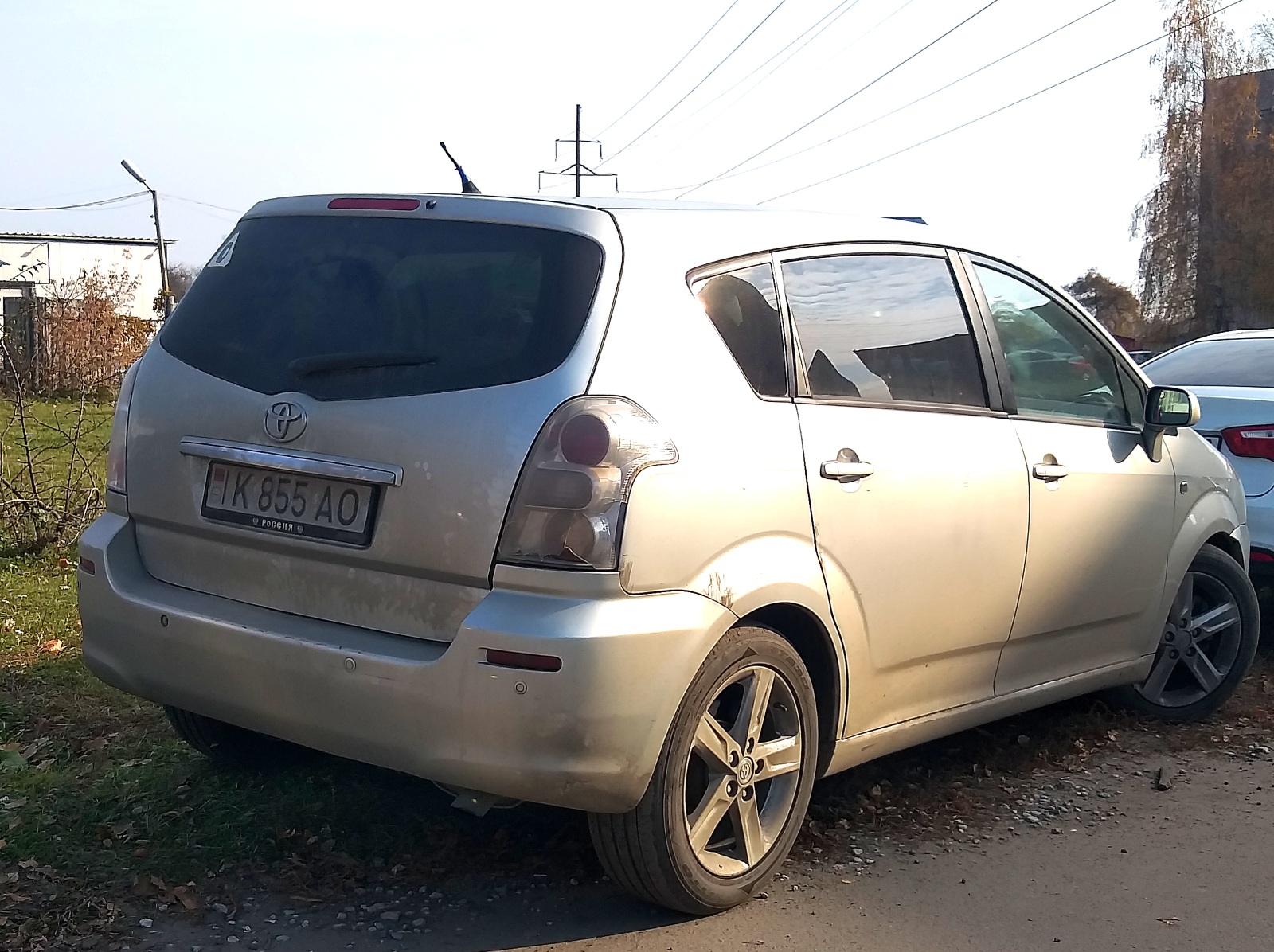 K 855 AO, Toyota Corolla Verso 2nd gen (AR10), 2004–2009