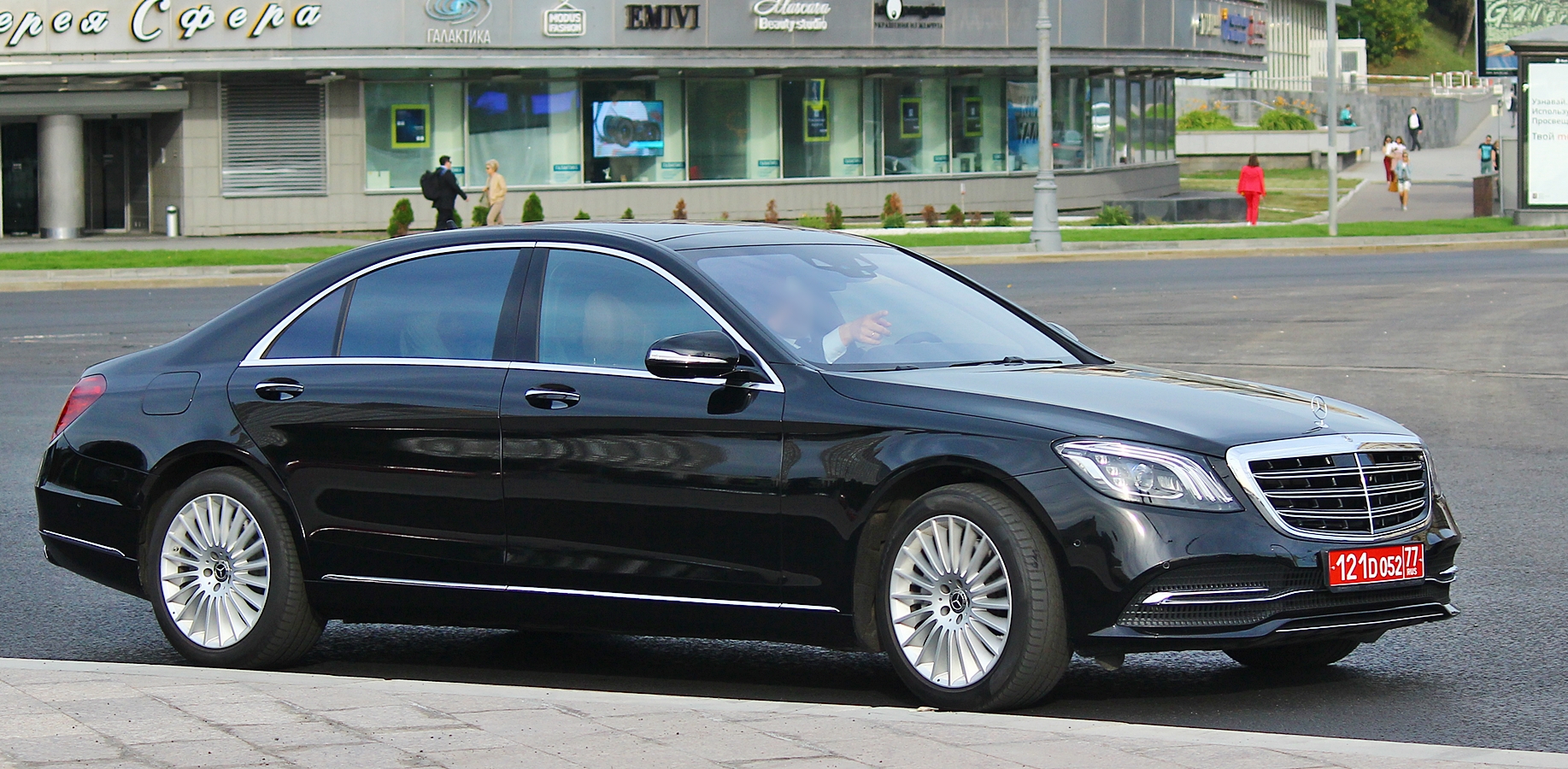 121 D 052 77, Mercedes-Benz S-Klasse 8th gen Sedan (W222/V222), 2013–2020