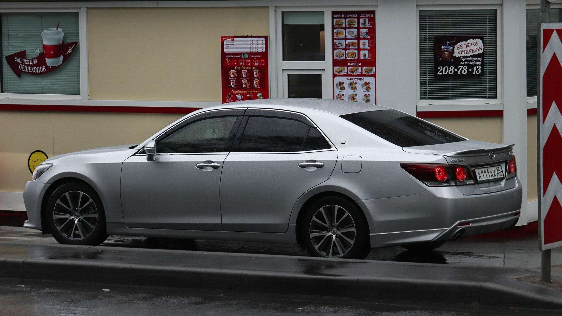 а 111 ах 25, Toyota Crown 14th gen (S210), 2012–2018  (­–2020 for CN-market)