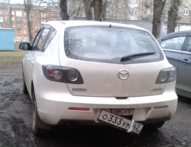 о 333 ум 42, Mazda Axela 1st gen Hatch (BK), 2003–2009