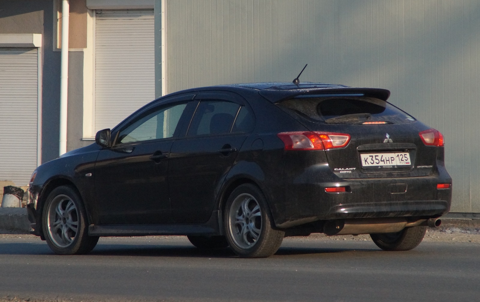 к 354 нр 125, Mitsubishi Galant Fortis 