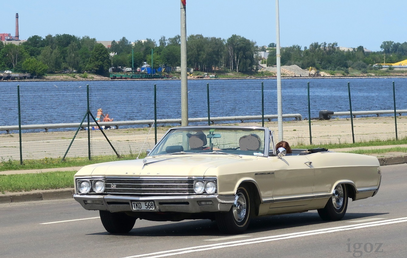 TKD 568, Buick LeSabre 3rd gen 1966 Custom Convertible (45467; B-body), 1st facelift, 1965–1966