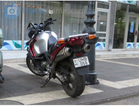 UHB-058, Honda XR/XL Series