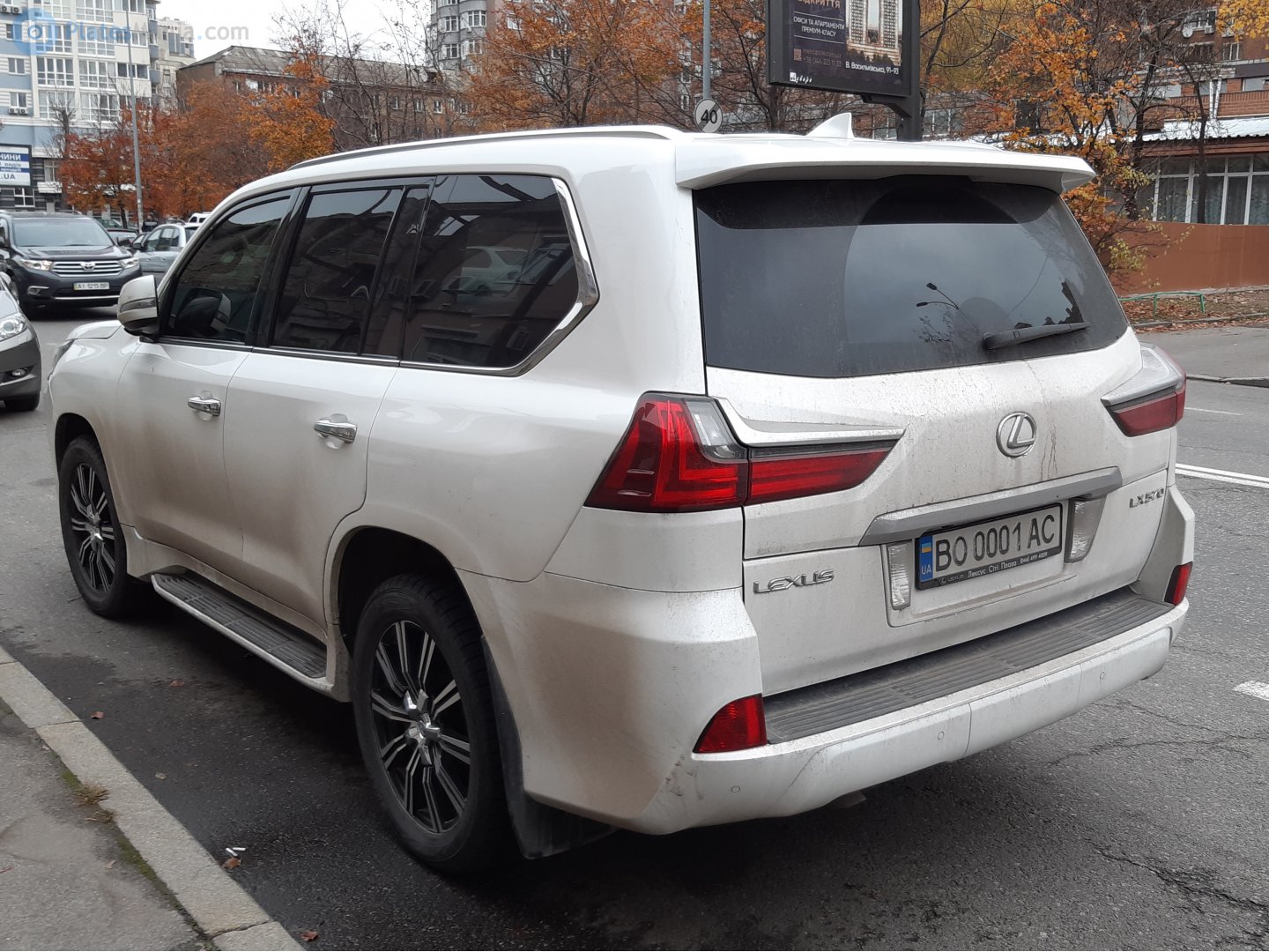 BO 0001 AC, Lexus LX 