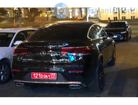 121D 061 77, Mercedes-Benz GLC-Klasse