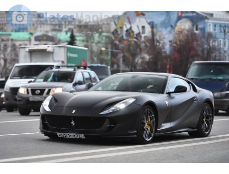 к021ск777, Ferrari 812