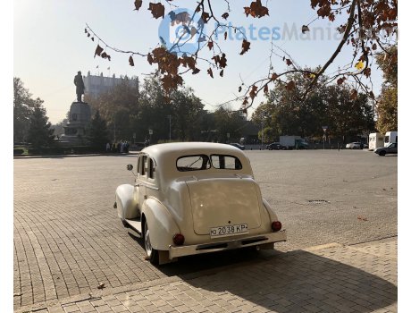 о 2038 КР, Buick Eight