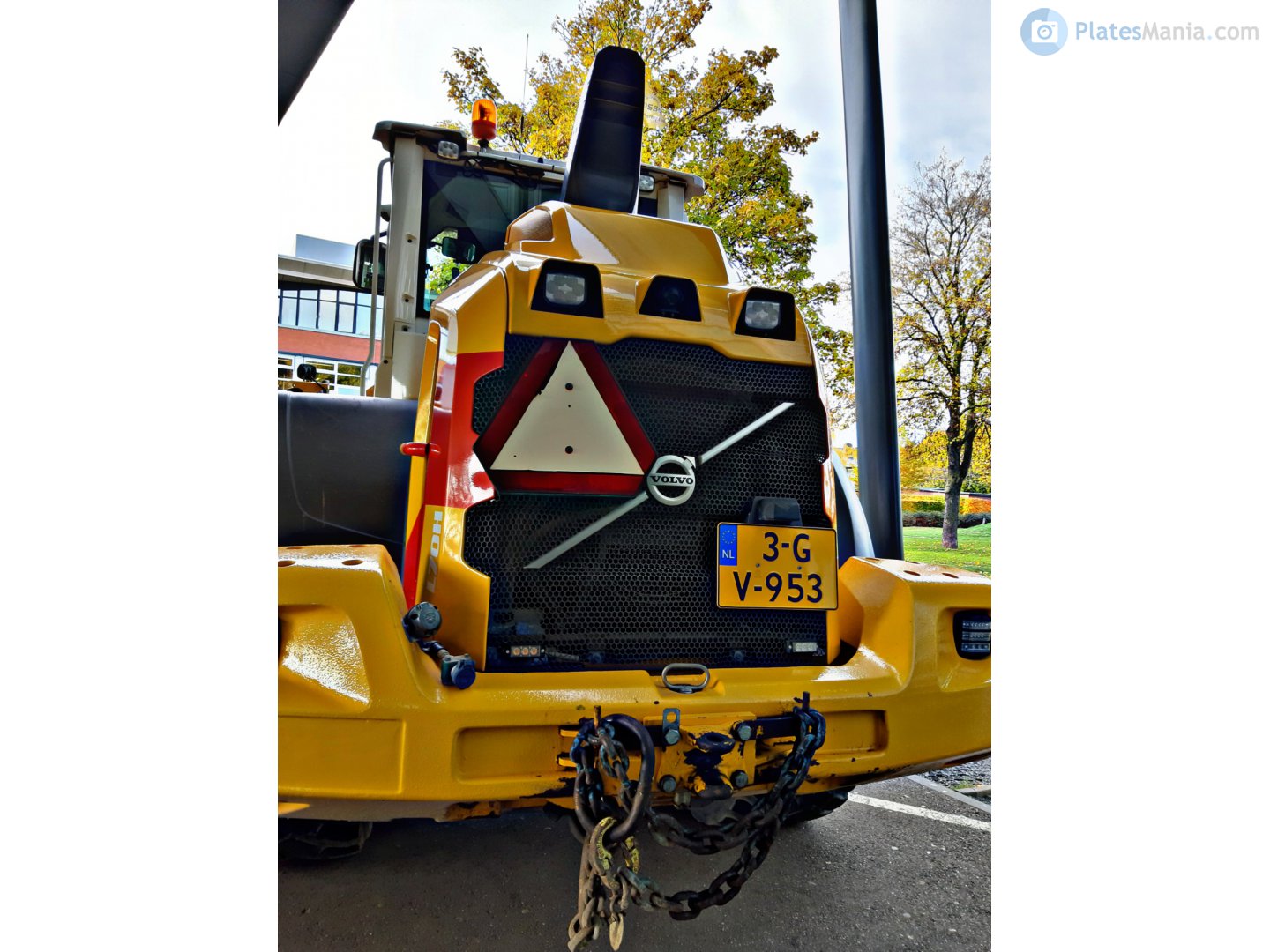 3-GV-953, Volvo L Series Loader 