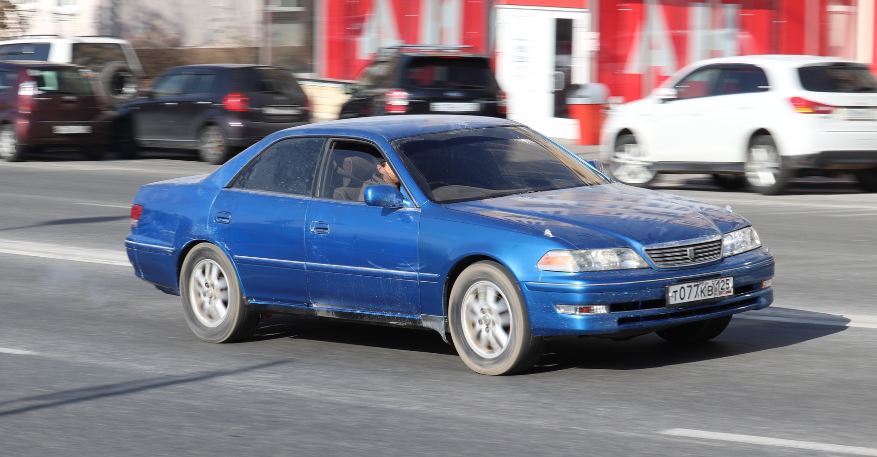 т 077 кв 125, Toyota Mark II 8th gen Hardtop (X100), 1996–2000