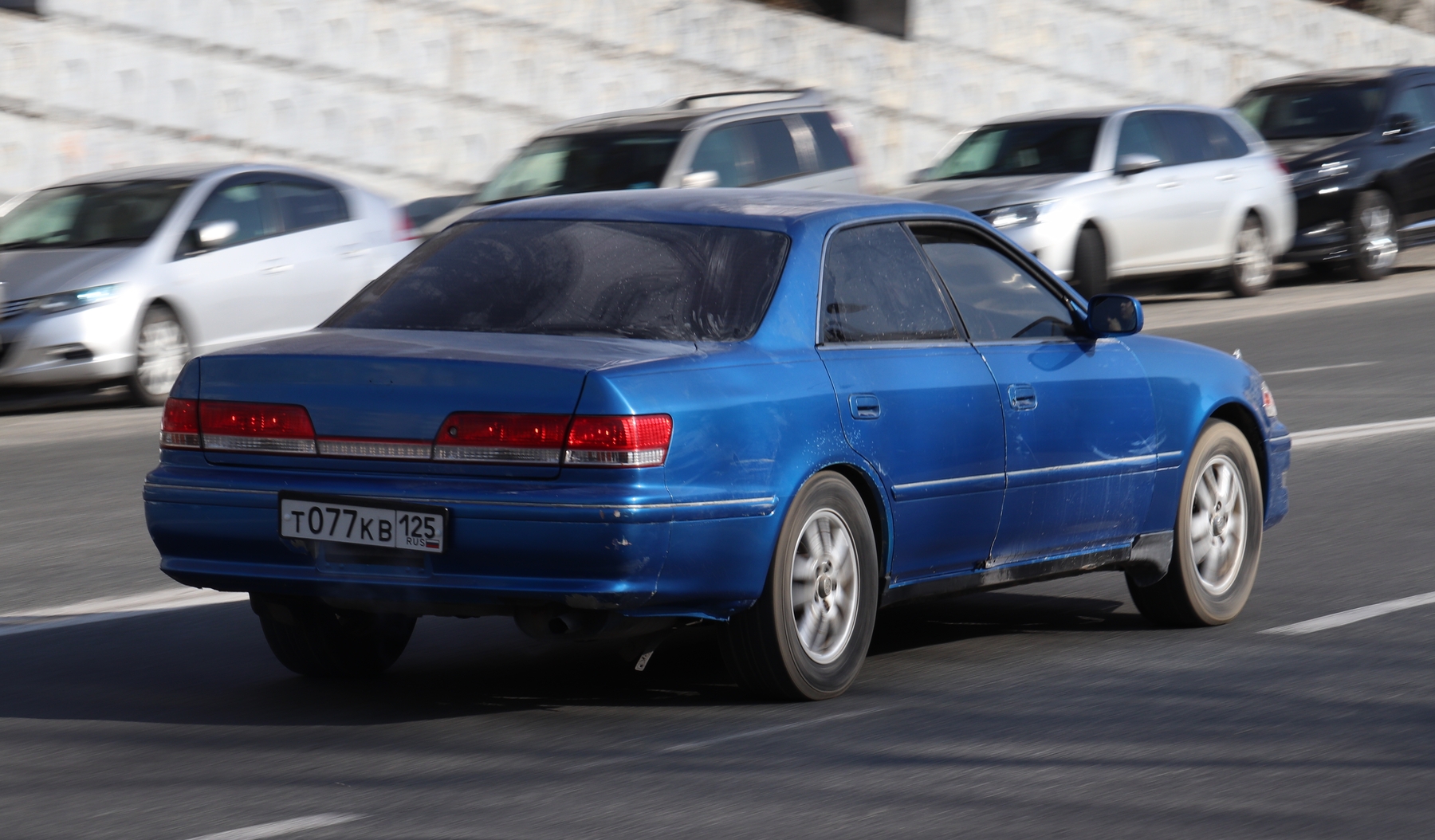 т 077 кв 125, Toyota Mark II 8th gen Hardtop (X100), 1996–2000