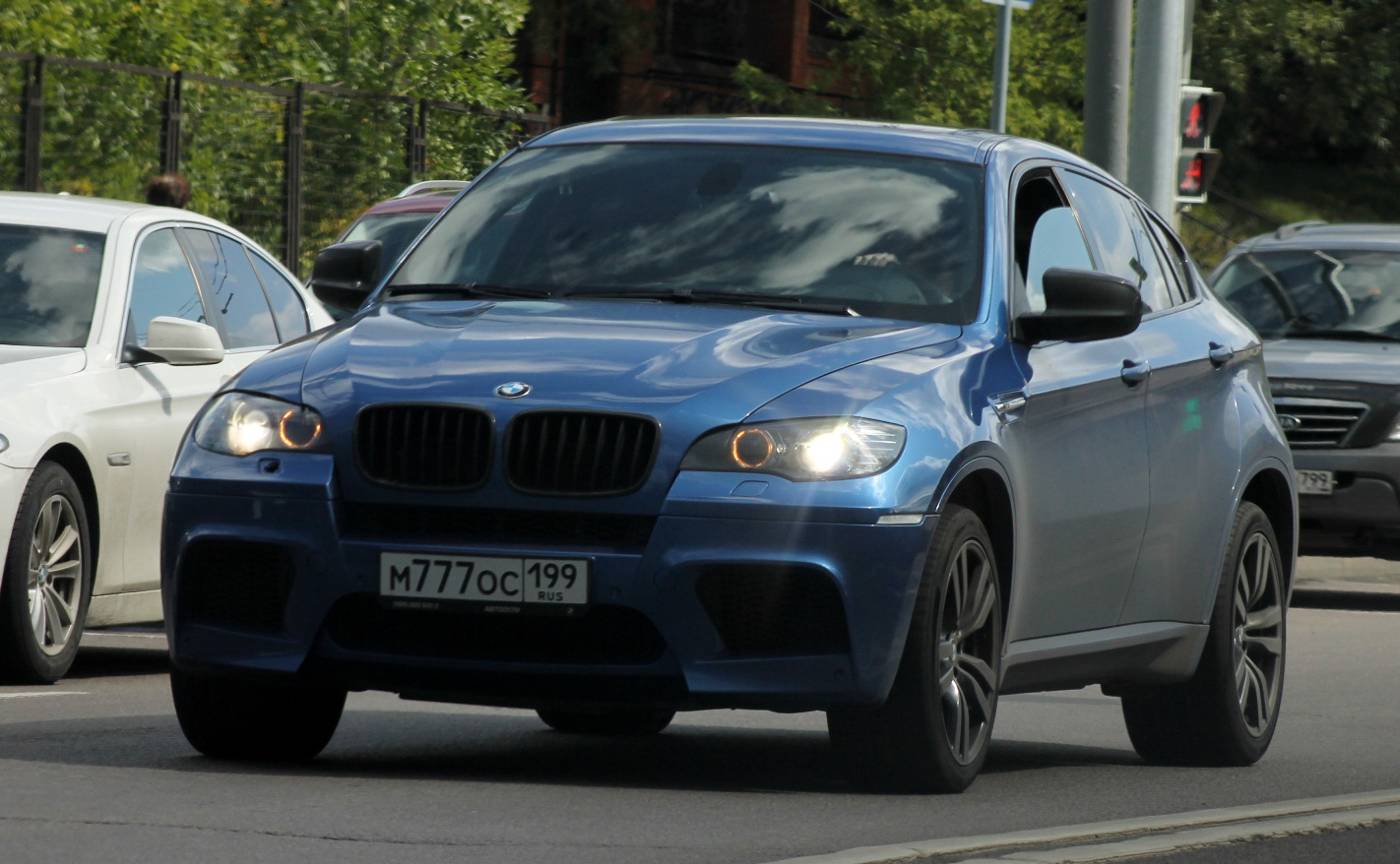 м 777 ос 199, BMW X6M 1st gen (E71), 2009–2014