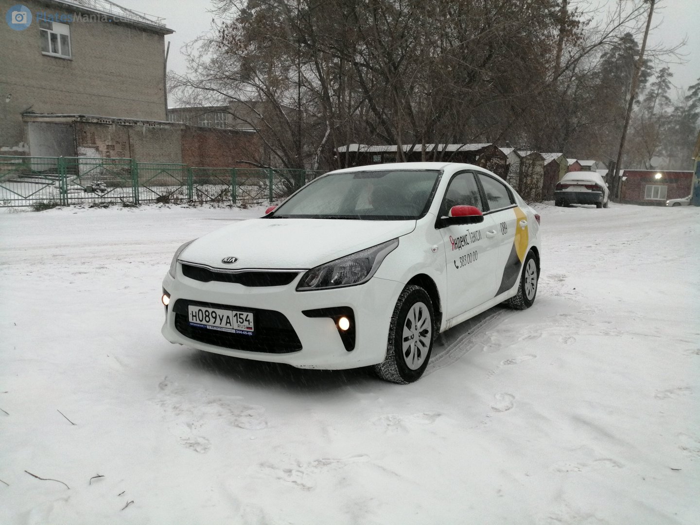 н 089 уа 154, Kia Rio 