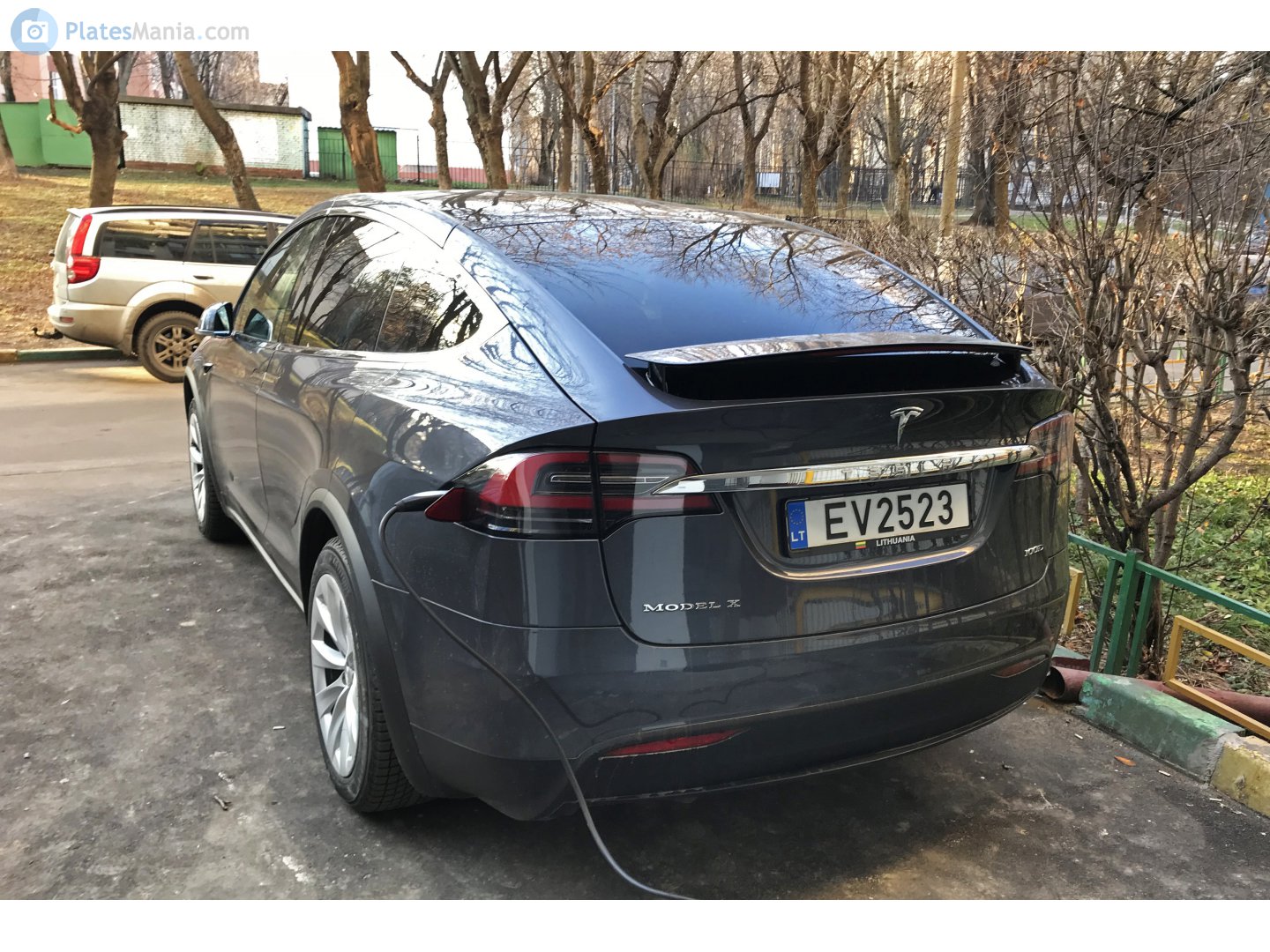 EV2523, Tesla Model X 1st gen (5YJX), 2015–