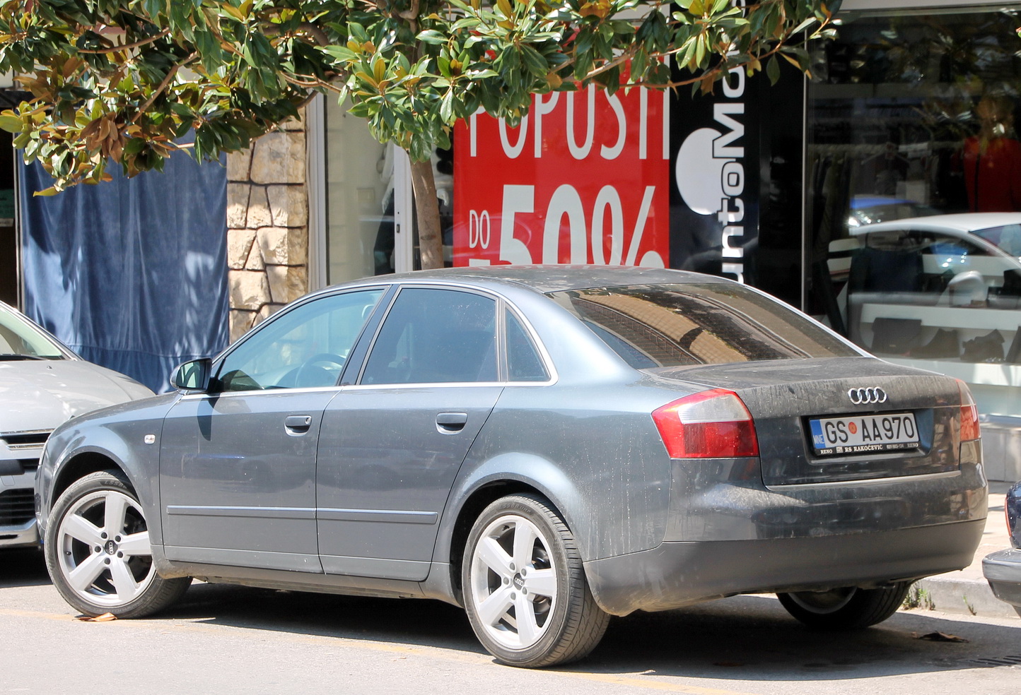 GS AA970, Audi A4 2nd gen Sedan (B6/8E2), 2000–2004