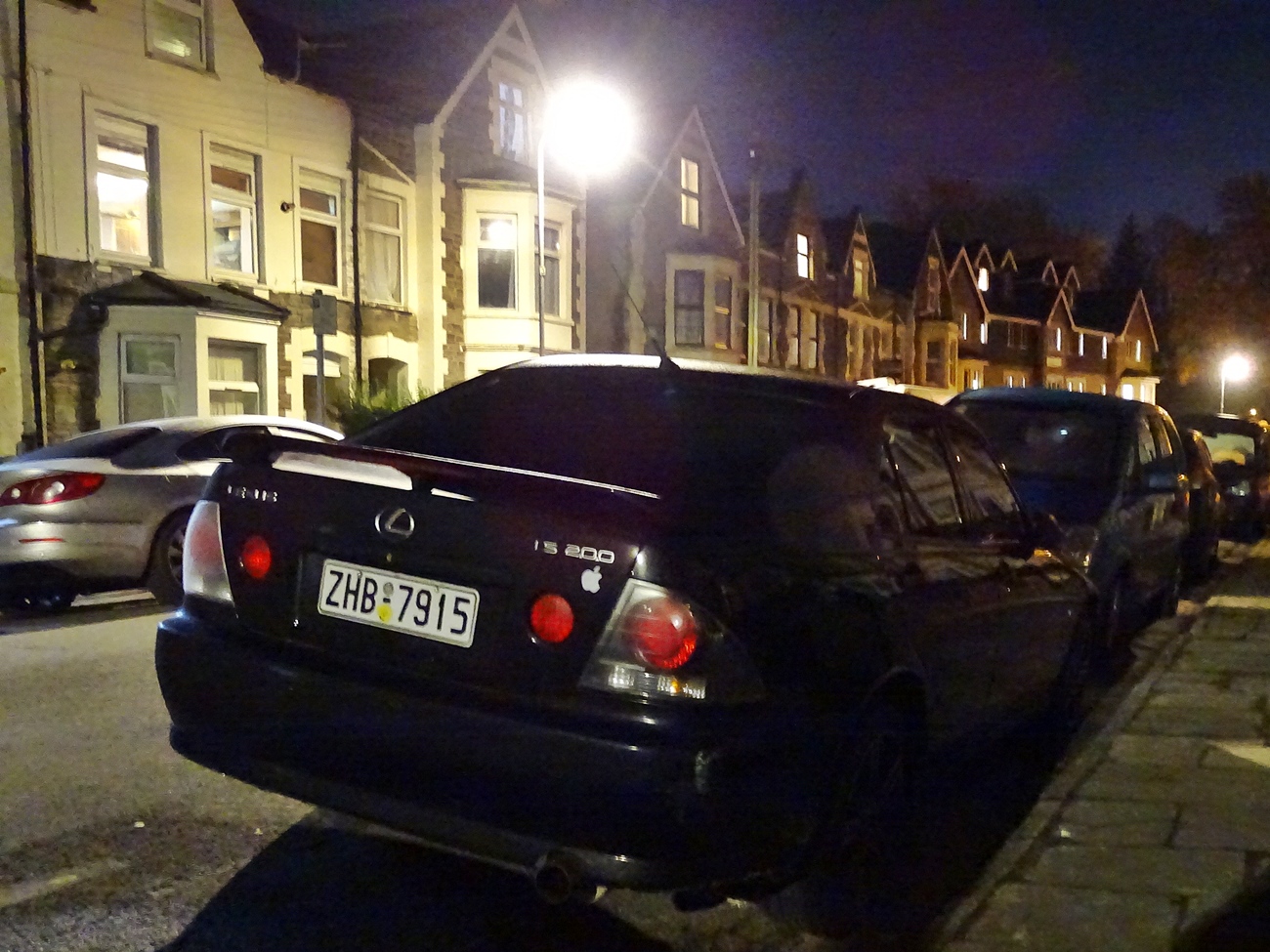 ZHB-7915, Lexus IS 1st gen Sedan (XE10), 1999–2005