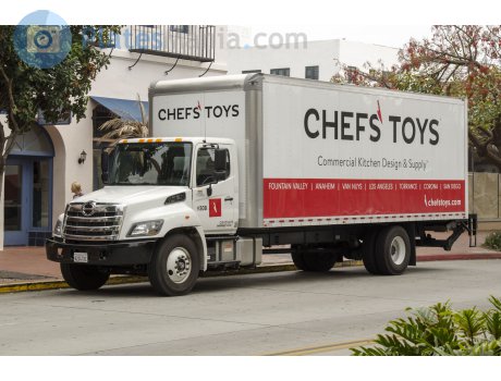 82047X1, Hino 600 Series