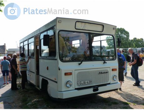 GJA-438, Ikarus 553