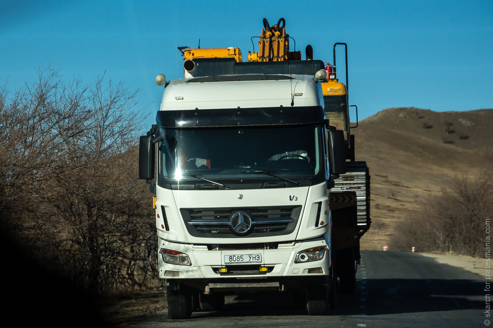 8085 УНЭ, Beifang Benchi V3 